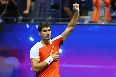 Carlos Alcaraz wins US Open for 1st Slam title, top ranking.